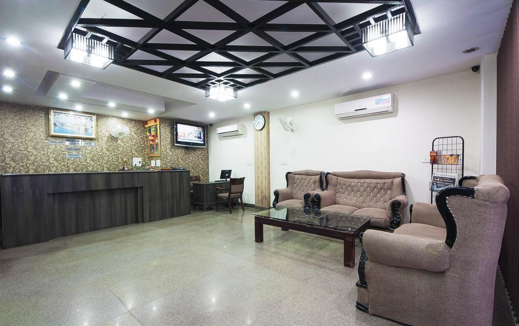 Hotel Sunrise Делі Екстер'єр фото