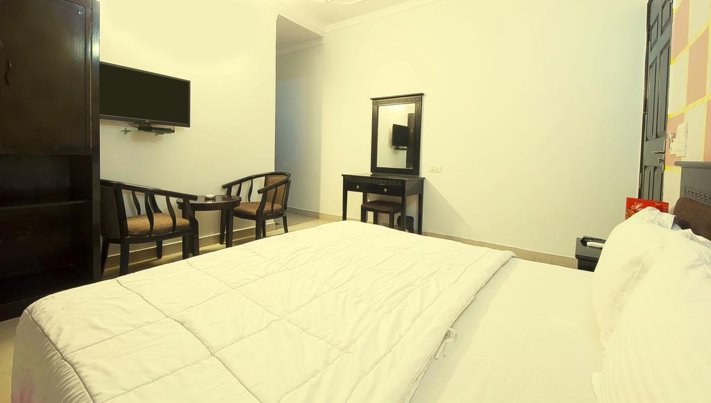 Hotel Sunrise Делі Екстер'єр фото