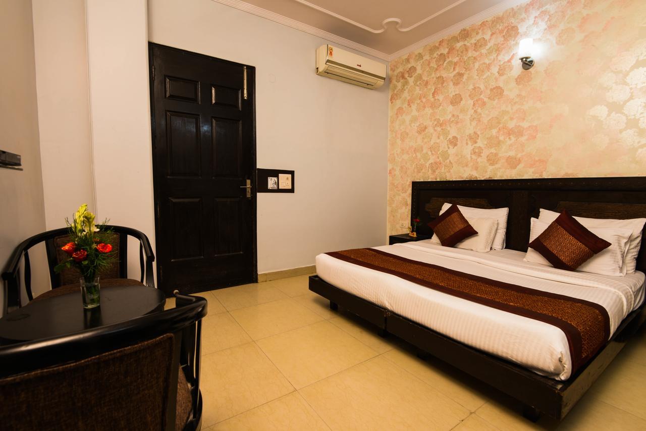 Hotel Sunrise Делі Екстер'єр фото