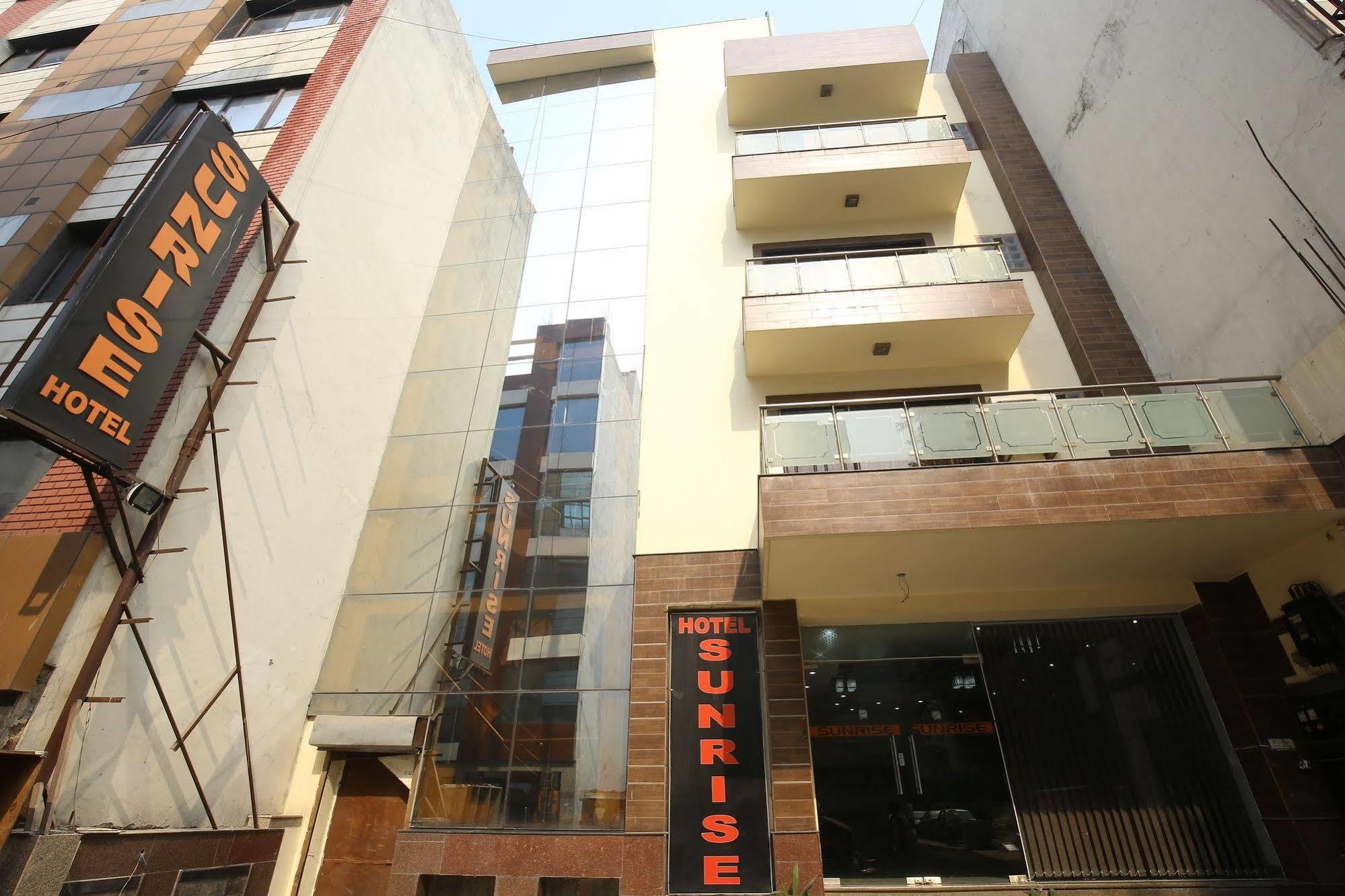 Hotel Sunrise Делі Екстер'єр фото