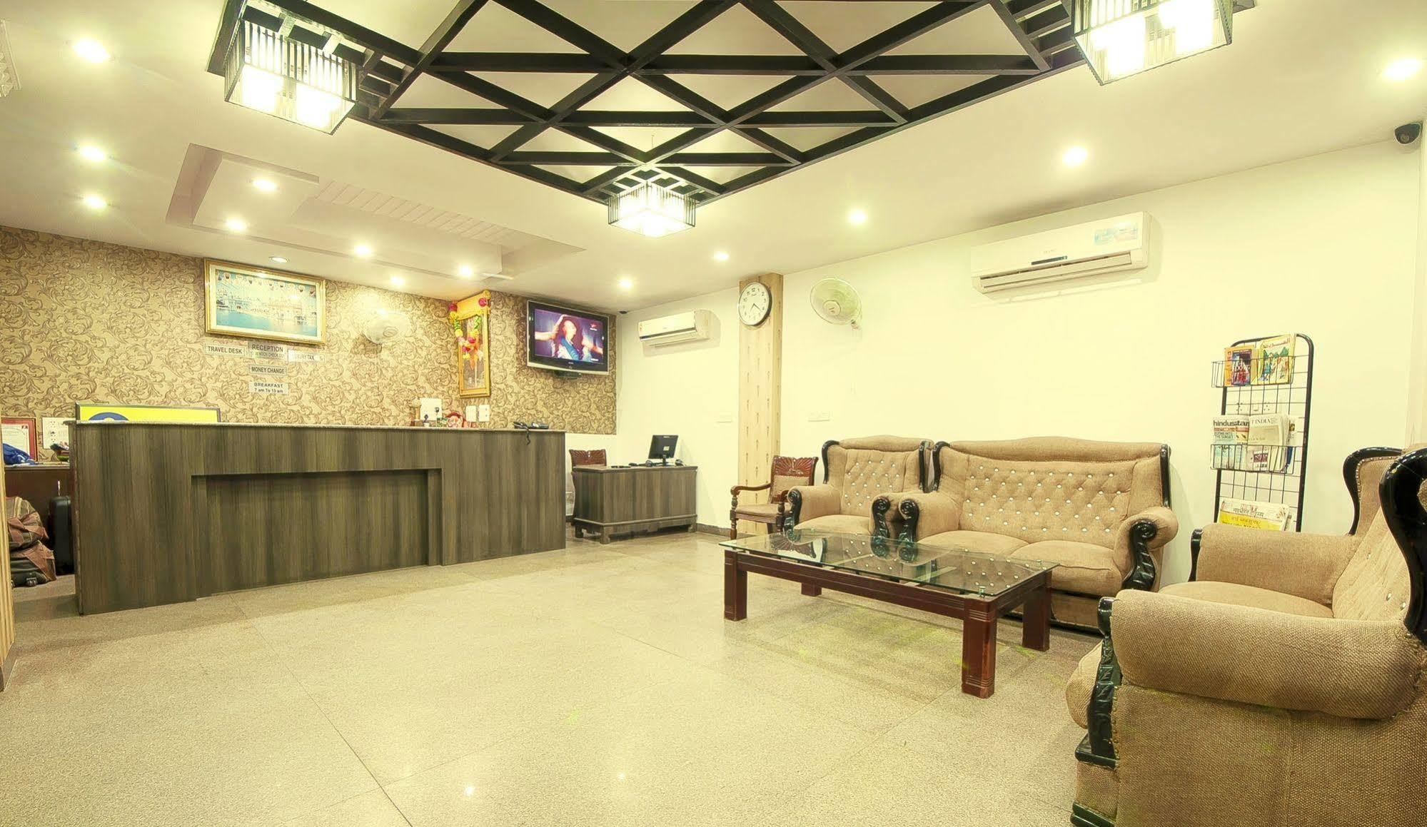 Hotel Sunrise Делі Екстер'єр фото